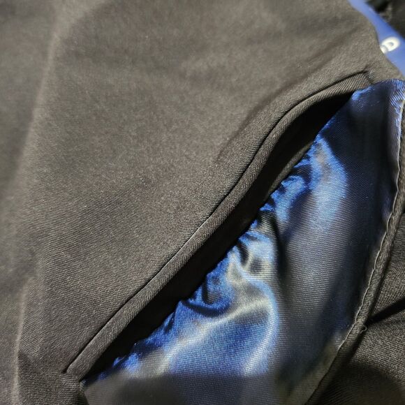 Izod Blazer for Boys Sizes 18 Black Two Front Buttons Lined - Picture 12 of 14